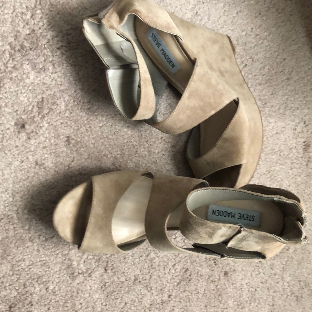 Steve Madden platform heels only worn a few times